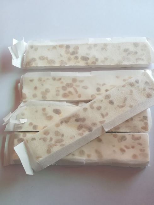 Torrone friabile o morbido arachide